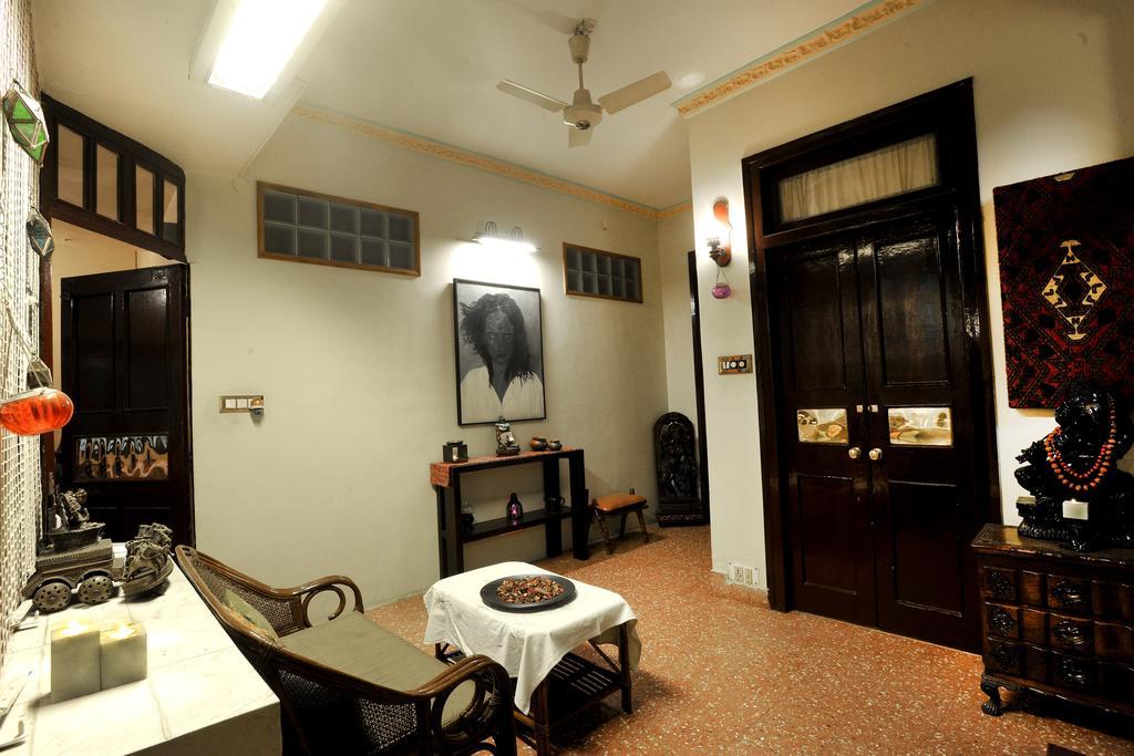 Master Bed And Breakfast Нью-Дели Экстерьер фото